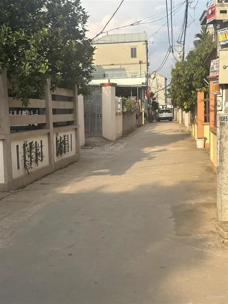 Bán đất thôn do hạ tiền phong mê linh hn. dt 69.5m2 mt 4m giá 3,7 tỷ đường thông