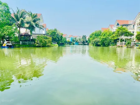 Bán gấp bt hoa sữa 07 06 hướng đb 412.5m2 xây dựng 724.1m2 view vườn hoa lớn sông miên man, 109tỷ