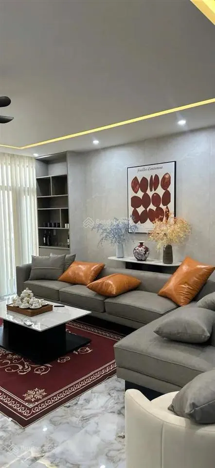 Bán tòa căn hộ 6 tầng 1 tum mt song hào con đường đẹp nhất trong khu fpt