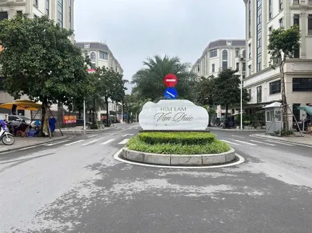 Cần bán gấp lô đất dịch vụ vạn phúc nhìn sang himlam. xây ở hoặc làm văn phòng. 48,5m x mt5,34