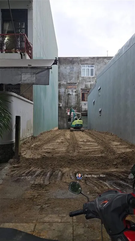 Hot hot hot mt đường 7m5 thông dài trung tâm, sát biển,
