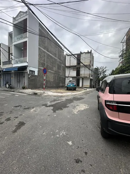 Bán góc 2mt hoà cường , đường lê vĩnh huy giá 6.7 tỷ , tuyết