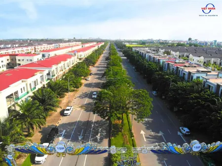 Chính chủ bán shophouse 90m2, nhà đã hoàn thiện, mặt đường hữu nghị tại beomes từ sơn chỉ 9,3 tỷ