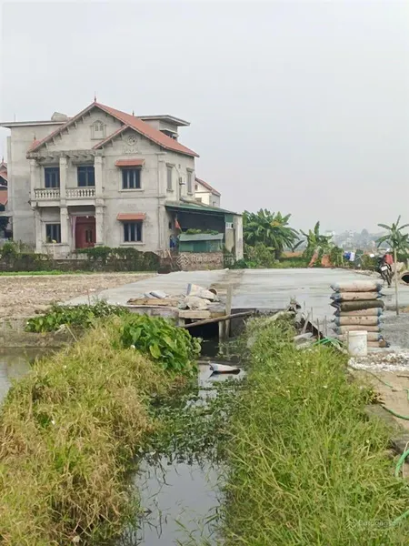 Bán lô đất 84m full thổ cư, thuận thành bắc ninh.khu công nghiệp bao quanh đường oto tránh rộng 10m