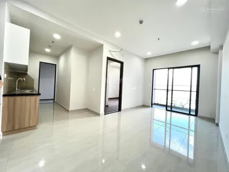 Giá ngộp chỉ 2tỷ8 sổ sẵn cho căn hộ ht pearl 74m2, view hồ bơi rất mát mẻ thích hợp với gđ thế hệ