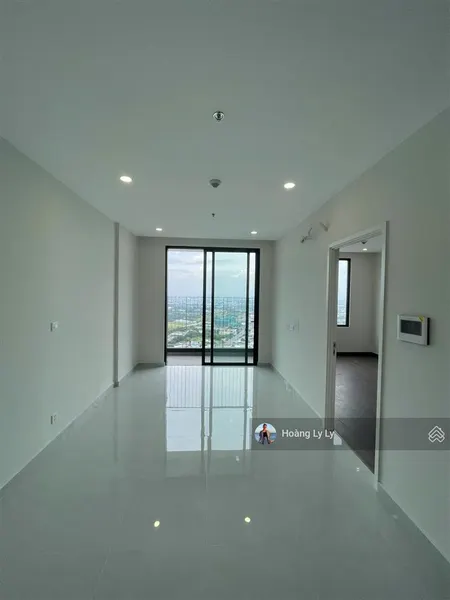 Ngộp chính chủ cần bán nhanh căn hộ 2 phòng ngủ 72m2 mới chỉ 2.85tỷ cc the emerald golf view