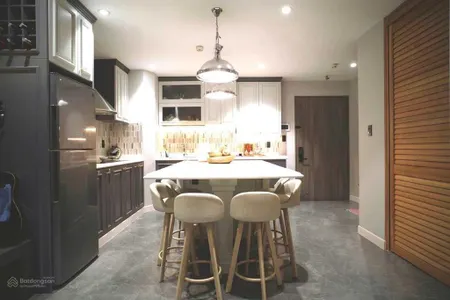 Bán sunrise riverside 2pn 2wc 70m2 khu hồ bơi lớn 2000m2 lầu cao giá 4.9 tỷ 0972 443 ***