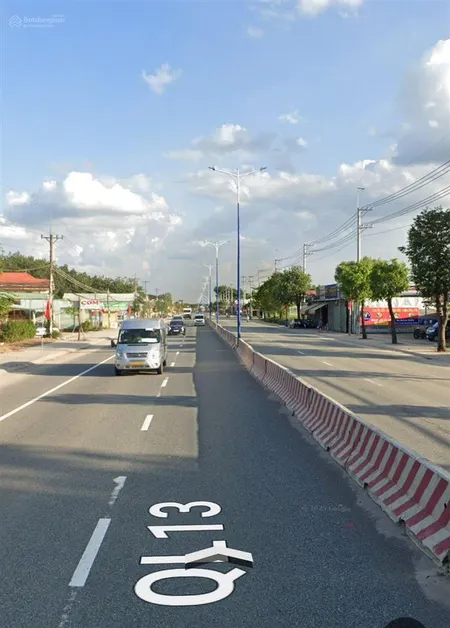 Cần bán 34.000m2 đất skc mặt tiền ql13 giá tốt