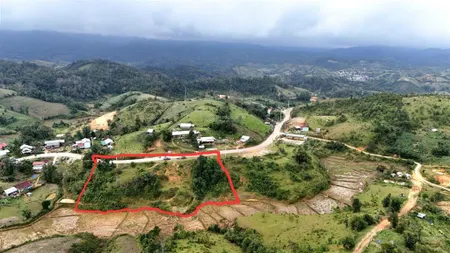 Đất view đồi cực đẹp cách măng đen 8km mặt tiền nhựa 676b
