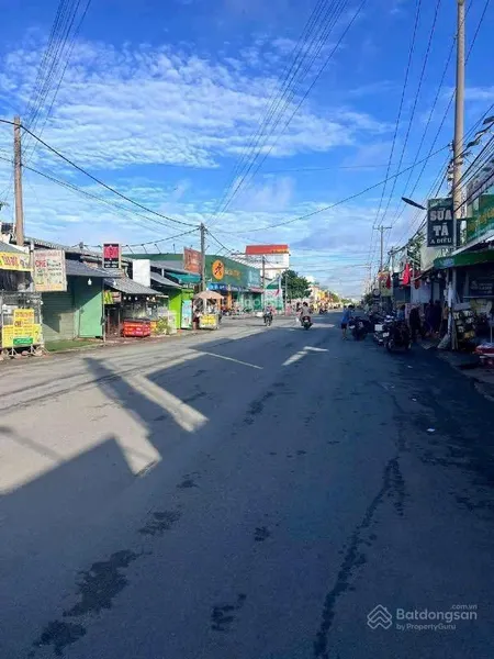 Bán lô đất mặt tiền đường tân hội hậu nghĩa, diện tích 1000m2 . giá bán nhanh 28 tr/m2