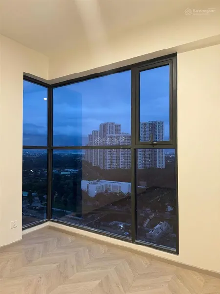 Căn góc 2pn, tòa d lumiere boulevard giá chỉ 4.82 tỷ all in, tặng nội thất 250tr, view nội khu