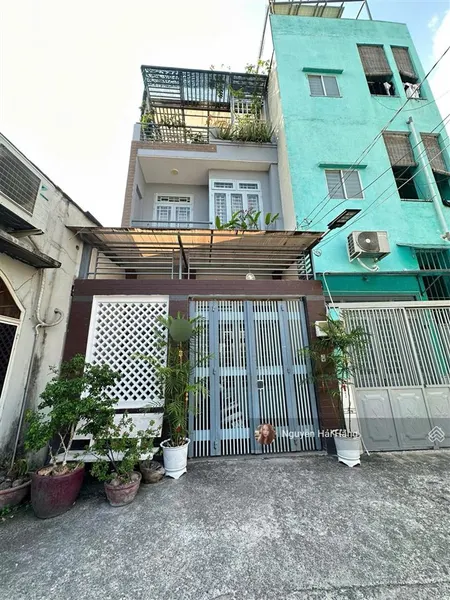 Tài chính 5 tỷ linh chiểu nhà hẻm xe hơi 3 tầng, 4pn, 3wc 4.4m x 12m