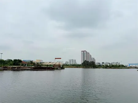 Bán đất 270 m2, giá 72 tỷ mặt phố ngọc lâm đoạn trung tâm phố vỉa hè rộng kinh doanh bất chấp