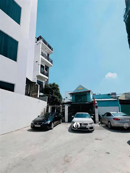 Chỉ 5 tỷ, đất đẹp 70m2, ngang 4.5, hxh trần xuân soạn, f. tân thuận