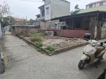Hiếm bán hoa hậu cổ lãm lương tài lô góc dt 75m ô tô thông gần trung tâm huyện dân cư đông đúc