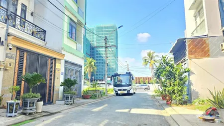 Bán đất lò lu sát căn hộ elysian gamuda land. dt 55.2m2 đường 8m. dân xây dựng đông đúc