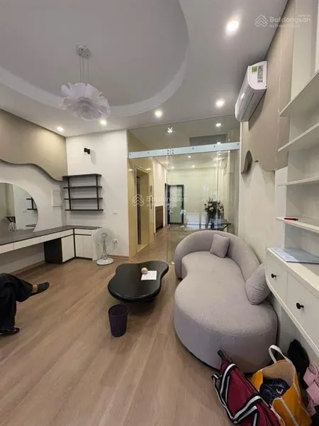 Bán nhà phố tứ liên dt 60m.5tầng.mt4,8m.giá22 tỷ