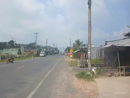 Bán gấp đất mặt tiền ql57 sát ba vát, mỏ cày bắc, 957m2, giá 5.7 tỷ