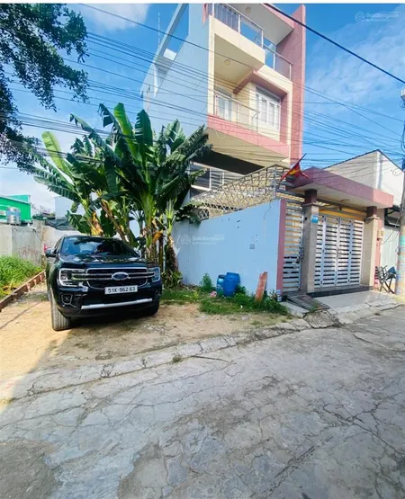 Chủ bán gấp lô đất 102 m2 . ngay trung tâm đường số 7 linh trung tp thủ đức ... giá 7 tỷ