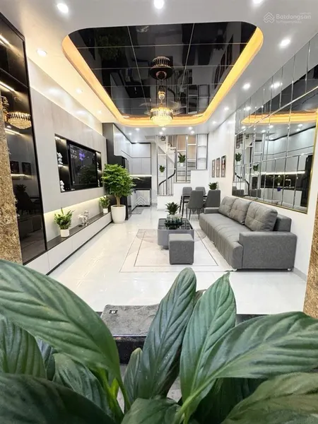 Nhà vạn phúc hà đông, gần chợ gần trường phù hợp với gia đình trẻ về ở luôn dt38m2 giá nhỉnh 7 tỷ