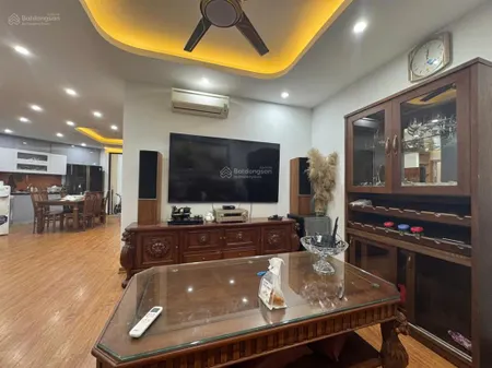 Bán ch tây hà tower tố hữu, 9 tỷ, 124.6m2 (3 ngủ) căn góc, sẵn sổ, full nội thất