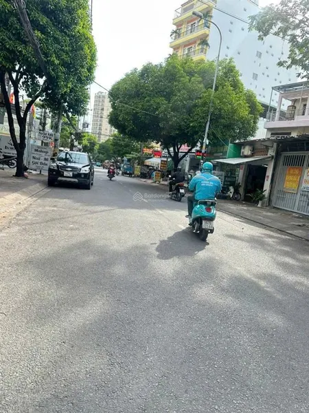 Đất chính chủ cần tiền bán gấp mặt tiền đường trần thị trọng p 15 tân bình dt 4 x19 giá 10 tỷ 9