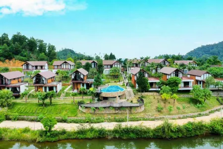 Duy nhất chuyển nhượng biệt thự nghỉ dưỡng ven đô mặt hồ bản xôi ba vì chỉ 7.8 tỷ. giá tốt nhất