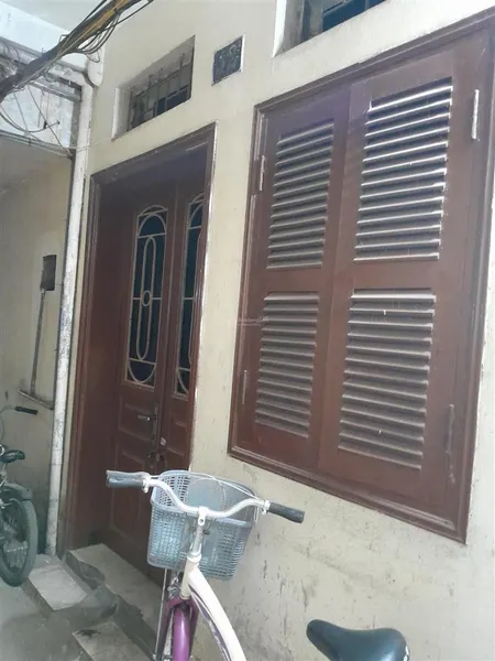 Nhà dân xây chắc chắn 14m vuông sổ đỏ chính chủ