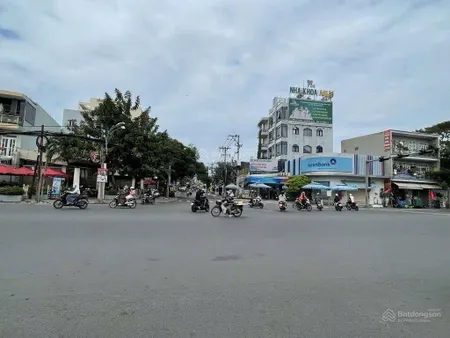 71tr/m lô đất 3 mặt hẽm oto quay đầu ngay man thiện. phố ẩm thực quận 9.