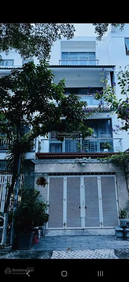 Bán nhà 3,5 tầng tại khu đô thị phước long b , đường rộng 12m , giá 9 tỷ 100 triệu