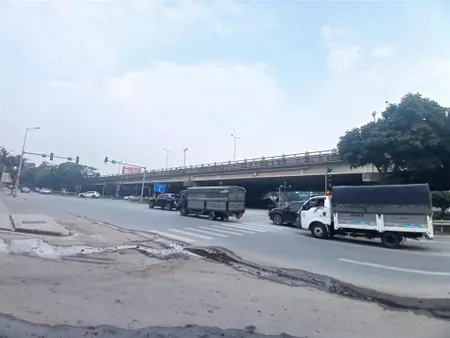 Bán 1517m2 đất 50 năm mặt đường lớn long biên