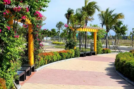 Bán cặp đất 2 mặt tiền ( kẹp vệt cây xanh) đường đồng khoa, khu nam hoà xuân