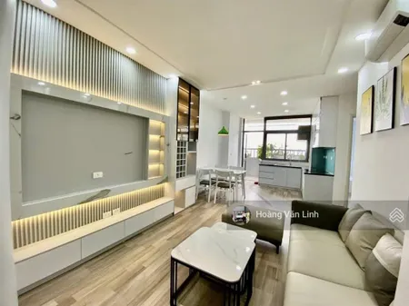Nhà đẹp đón tết cc cao cấp vov mễ trì dt 75m 2 ngủ 2 wc full nội thất. 5.85 tỷ. ở sướng.!