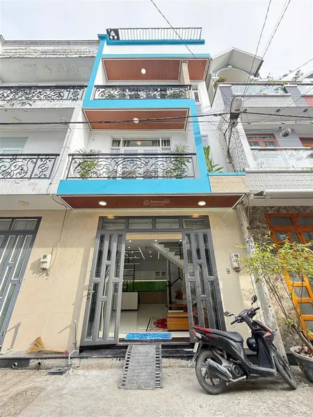 Nhà ngang 5, xây 2 lầu chưa tới 5 tỷ cđ điện lực q12