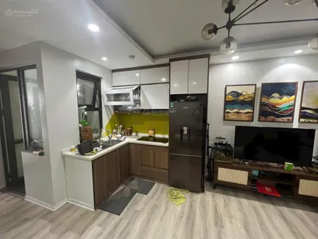 Bán căn ruby 3 tầng trung full nội thất sổ đỏ sẵn. dt 55m2, 2 ngủ, 2vs. giá 3.39 tỷ còn tl
