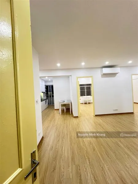 Gia đình cần bán căn 2 phòng ngủ có thể sửa 3 diện tích 74m2 nơ 23 pháp vân