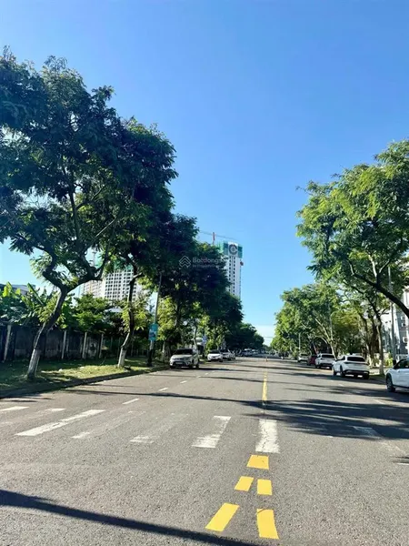 Duy nhất trên thị trường, góc 2 mt đường nguyễn sơn đường 7,5, khu vip tiềm năng hoà cường