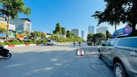 Bán đất vàng mp văn cao hoàng hoa thám, ba đình, 265m2, mt6.3m, giá đầu tư ~300tr/m2. 2 mặt thoáng