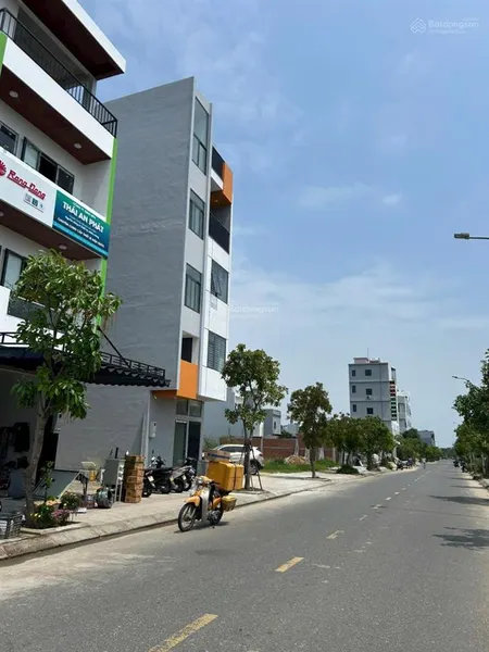 Hoà phú 26 khu e kim long đối diện công viên trung tâm dự án
