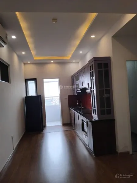 Bán gấp cc 2 phòng ngủ đại thanh, nội thất đẹp, sổ đỏ, căn góc, view thoáng, dt 56m2, giá 3x