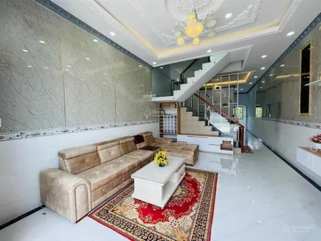 Nhà hxh lý chiêu hoàng, 52m2 2 tầng btct, 3 pn 3wc, khu an ninh thông tứ bề