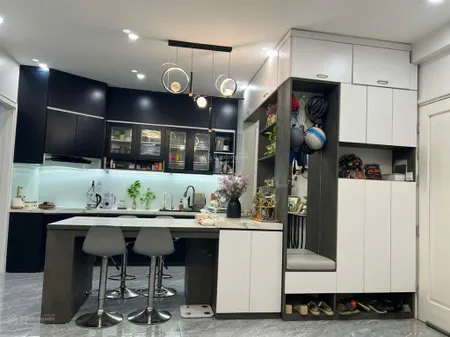 Bán căn 2 ngủ 2 vs licogi 13, 90m2 full nội thất. sổ đỏ. giá 7,3 tỷ. 0907 833 ***
