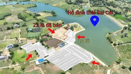 Chính chủ bán lô đất 180 m2 sẵn sổ view hồ bai cái 999 triệu+ tặng thêm căn bungalow full nội thất