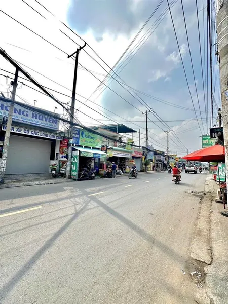 Bán lô đất mặt tiền phan văn đối 200m2 hóc môn 15tỷ200 tl