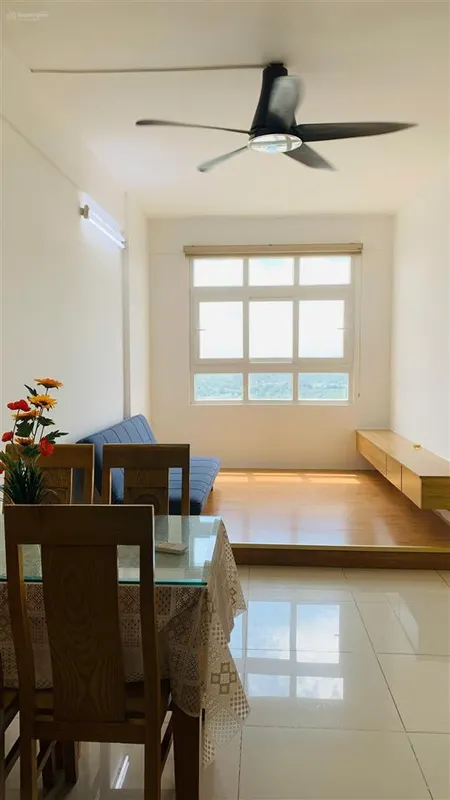 Cần bán căn hộ 2pn 2wc 57m2, giá 2.2 tỷ, có sổ hồng riêng tại chung cư sunview town