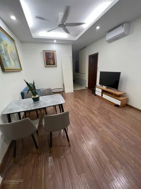 Bán căn hộ 2pn, 1wc đẹp tại văn phú victoria, 4,95 tỷ, 67m2 gần ga tàu cát linh