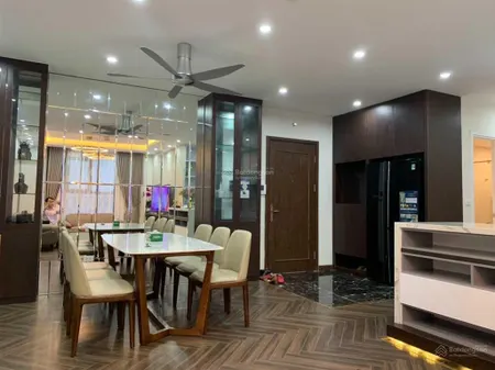 Bán căn hộ cc resco cổ nhuế 3pn 101m2 full đồ, giá 6,3tỷ. 0978 258 ***
