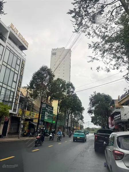 Bán lô đất mặt tiền hoàng diệu ngang gần 6m liền kề biển phù hợp xây khách sạn, kd du lịch