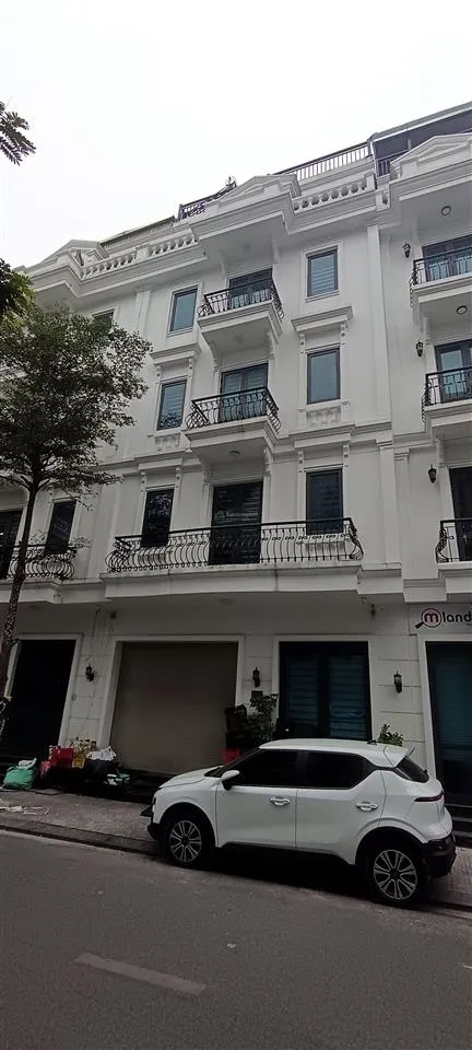 Bán nhà phân lô kiến hưng luxury 72.5m2, vỉa hè, 5t, mt lớn, gần công viên 365, giá 19 tỷ hà đông