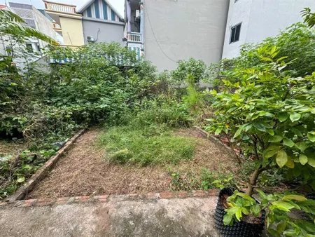 41m2 sát chợ chúc sơn trường ngô sỹ liên bv huyện quốc lộ 6 300m giá 3.45tỷ 0968 507 ***
